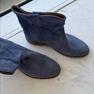Isabel Marant Crisi Ankle Boots in Light Blue Suede, Size 38 hidden wedge shoes